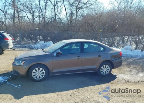 2014 Volkswagen Jetta 2.0L S z USA, uszkodzony, nr VIN 3VW2K7AJ1EM290916